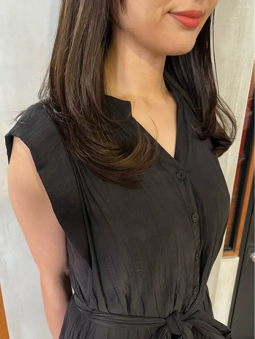 ミディアム カラー ブラウンカラー レイヤーカット カット ヘアカラー ボブ/顔周りレイヤー carlm:上川美幸のヘアスタイル
