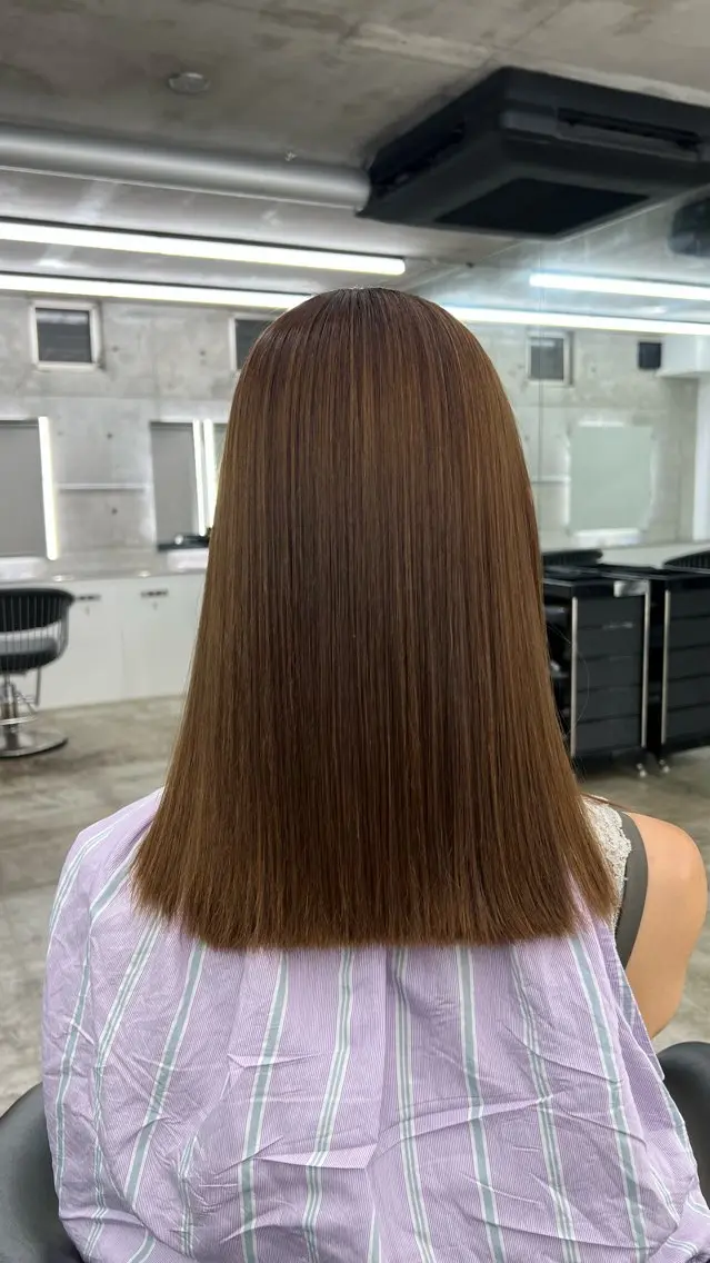 カラー ヘアカラー 縮毛矯正 トリートメント ザッキー/透明感カラ ー/美髪ストレートのヘアスタイル