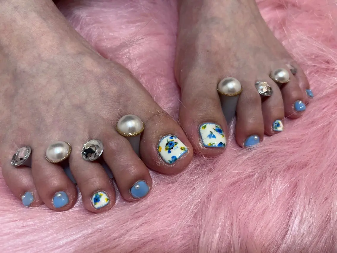 ネイル アートネイル フットネイル フットネイル Nail Salon Champ🐾のネイルデザイン