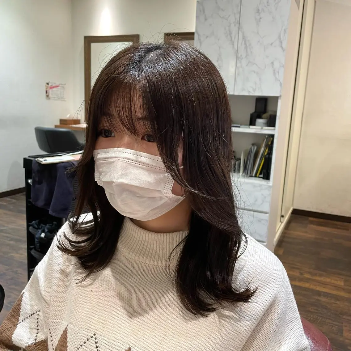 セミロング 顔まわりレイヤー 顔周りカット 韓国風ヘア レイヤーカット カット ヘアカラー Wataru 髪質改善カラー💎のヘアスタイル