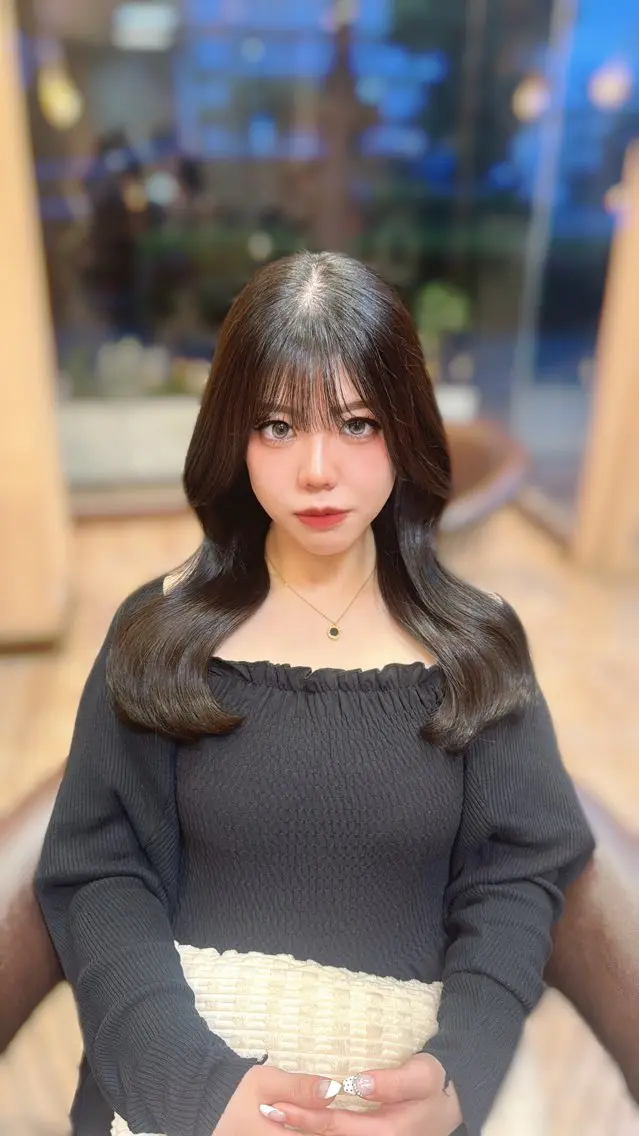ロング ヘアカラー moremuu 舞桜🤍🫧のヘアスタイル