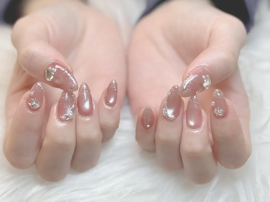ネイル ハンドネイル Chanie Nail Spaのネイルデザイン