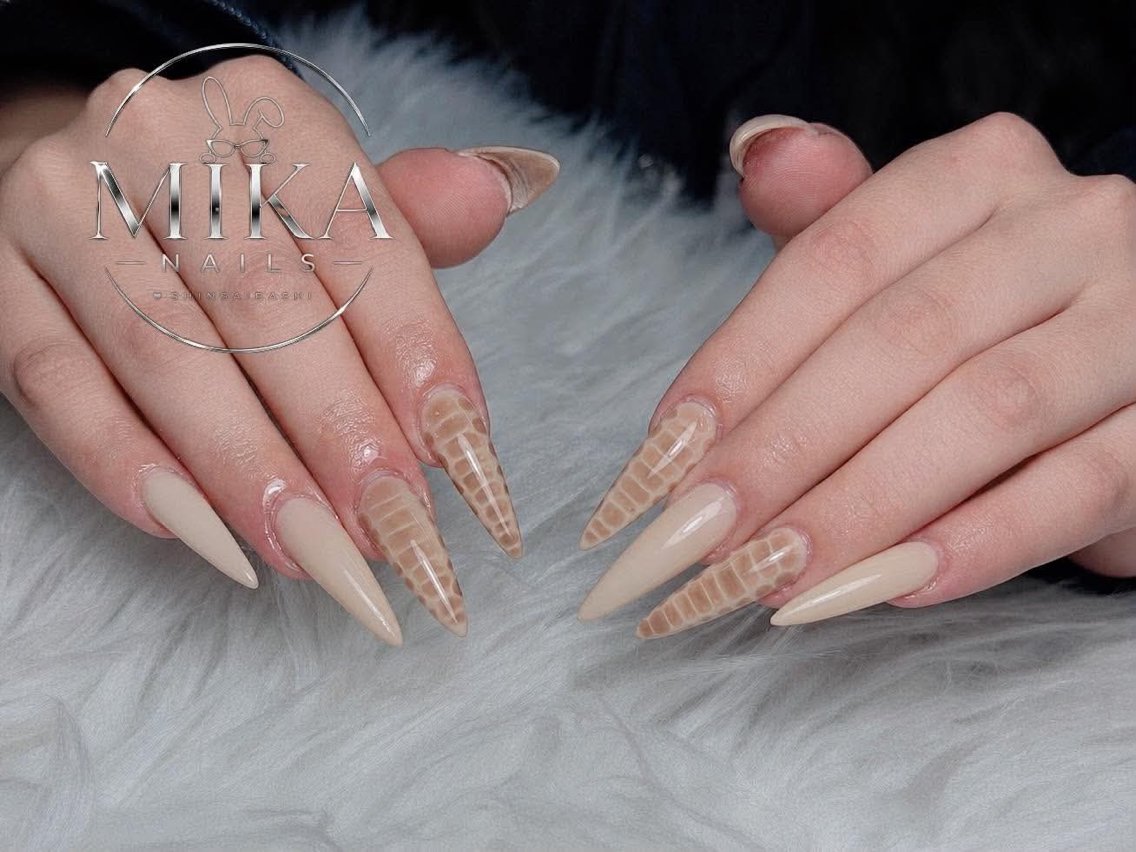 ネイル アートネイル チークネイル ドット フットネイル フレンチネイル ハンドネイル KIMU MIKA.NAILのネイルデザイン
