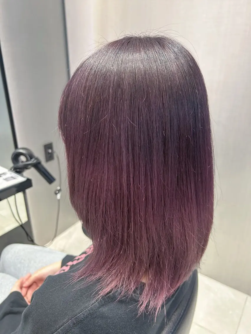 セミロング カラー ヘアカラー 中村 夢咲のヘアスタイル