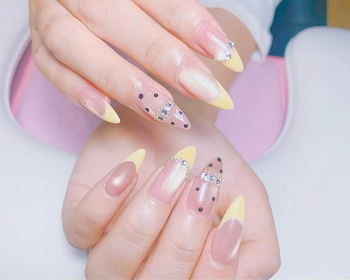 ネイル チークネイル 長さ出し フラッシュネイル フレンチネイル グラデーション ハンドネイル AN NAIL SALONのネイルデザイン