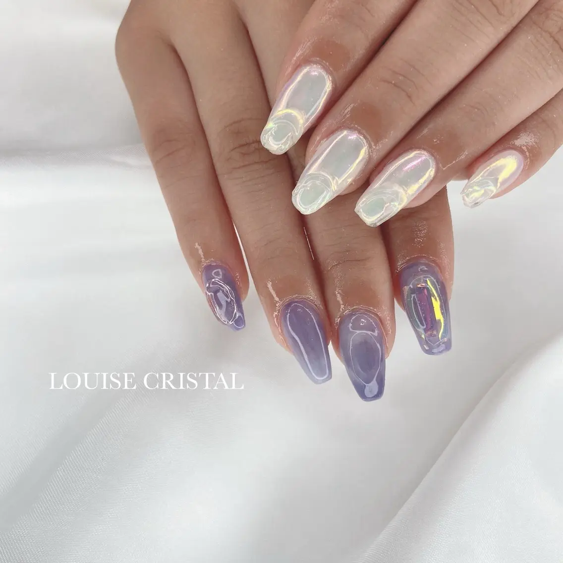 ネイル 氷ネイル・うるうるネイル ハンドネイル LOUISE CRYSTALのネイルデザイン