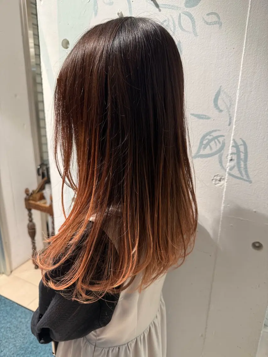 ロングレイヤー＋シャンプー＋トリートメントの写真