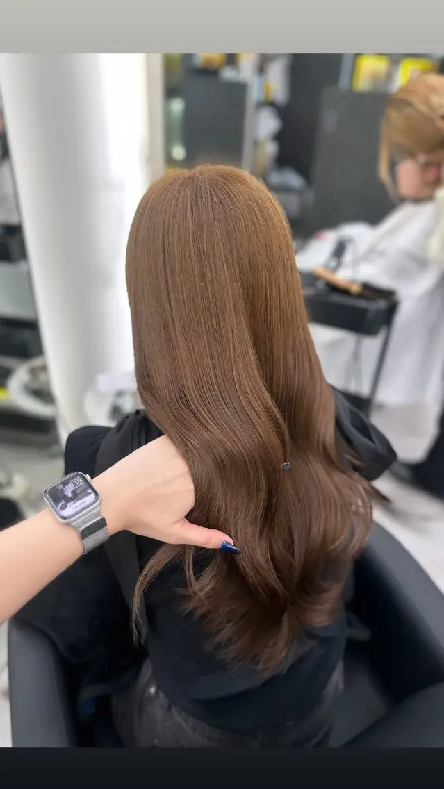 ロング カラー 透明感カラー ヘアカラー トリートメント 縮毛矯正/艶カラー /髪質改善/なんばのヘアスタイル