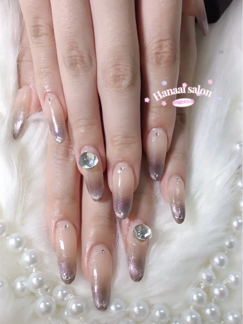 ミディアム ハンドネイル Hanaai Salon新大久保店のネイルデザイン
