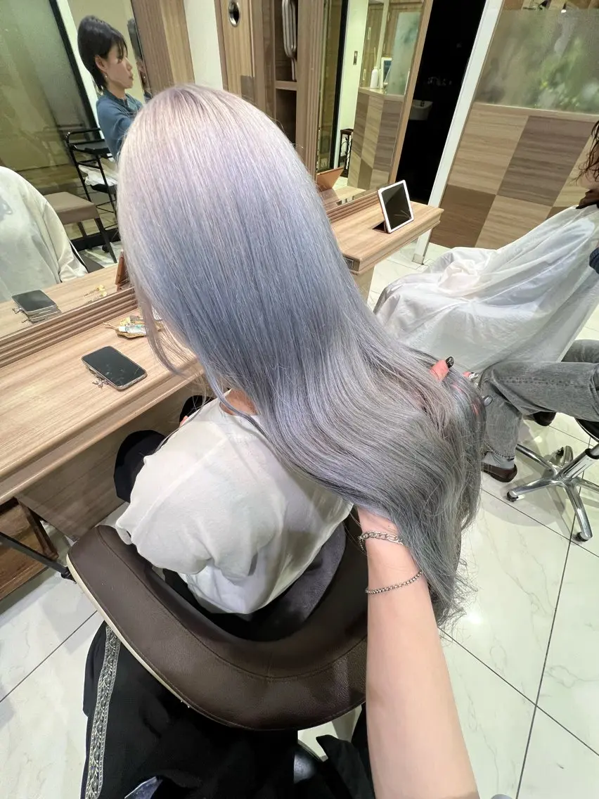 ロング カラー ヘアカラー トリートメント デザイン/ハイトーン 🐺ryuyaのヘアスタイル