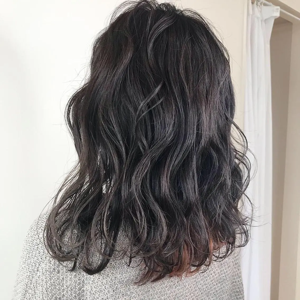 ミディアム カラー カット ヘアカラー トリートメント Lien 深井店のヘアスタイル