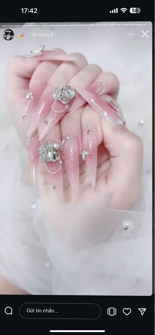 ネイル ハロウィン キラキラネイル 韓国ネイル スカルプネイル ハンドネイル MoMoA Nail ネイル長さ出し専門店のネイルデザイン