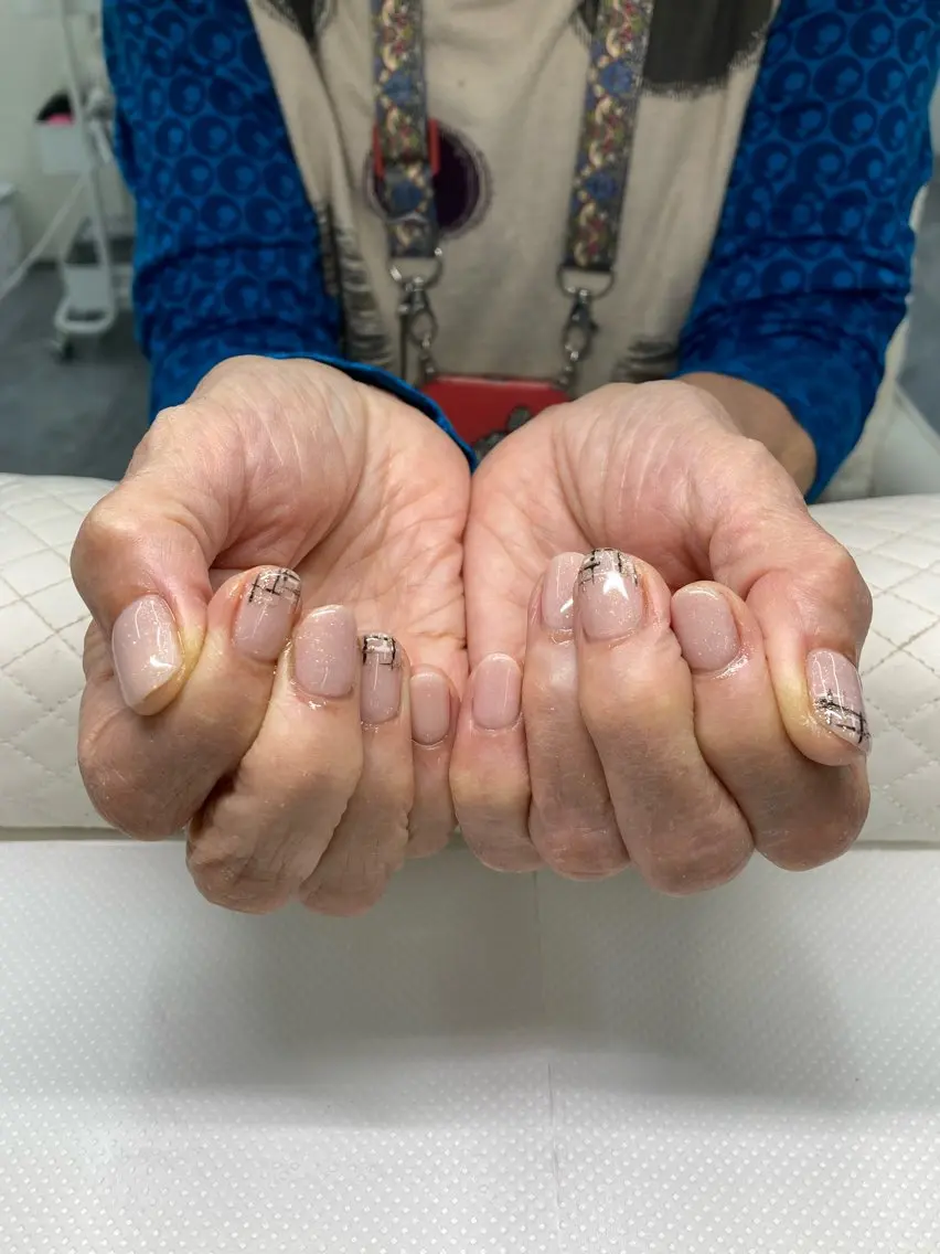 ネイル 佐々木 優花のネイルデザイン