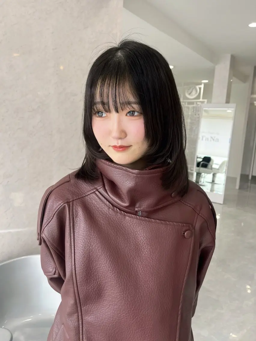 ミディアム カラー カット ヘアカラー トリートメント TaNa. 笑南(えみな)のヘアスタイル