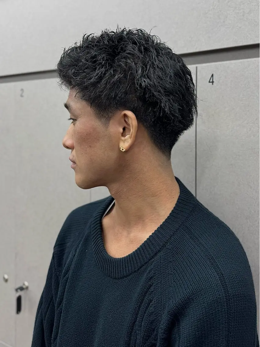 ショート ショートヘア 豊崎 佑輔のヘアスタイル