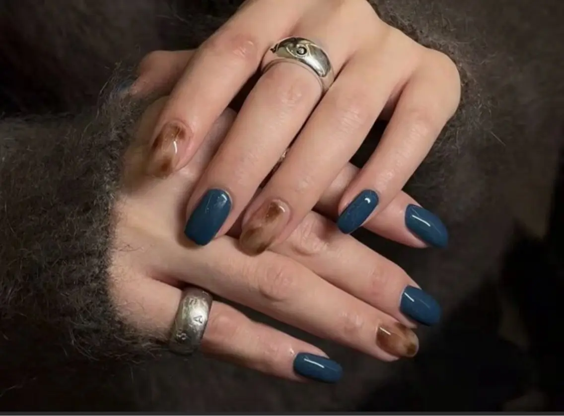 ネイル チークネイル 長さ出し フットネイル フレンチネイル ジェルネイル Saran Nailstudioのネイルデザイン