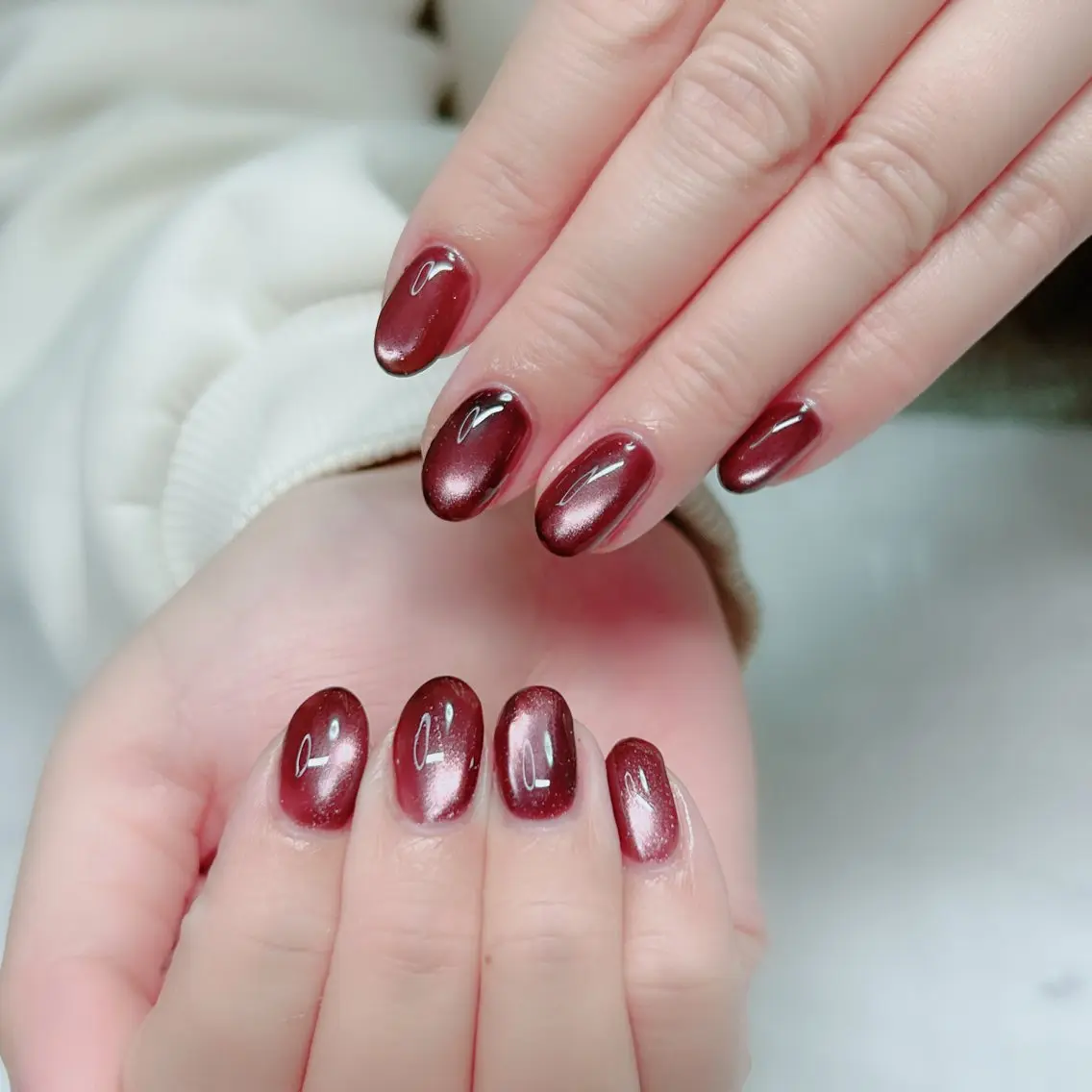 ネイル オーロラネイル ミラーネイル オフィスネイル ワンカラーネイル シンプルネイル ハンドネイル Cute Tips nailのネイルデザイン