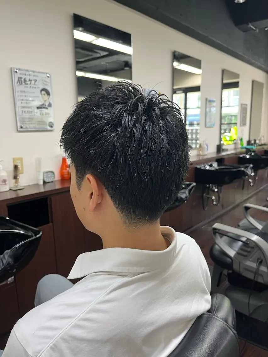 ショート ショートヘア カメオカ ダイゴのヘアスタイル