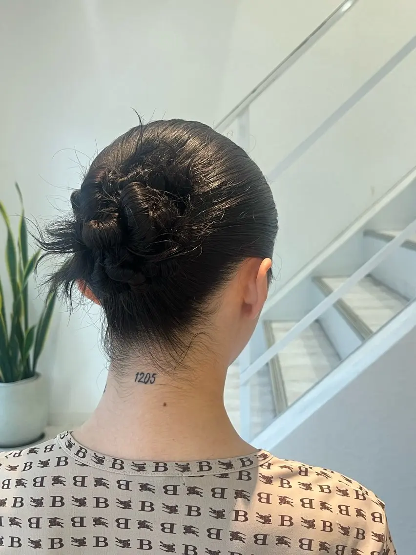 お呼ばれヘアセットの写真
