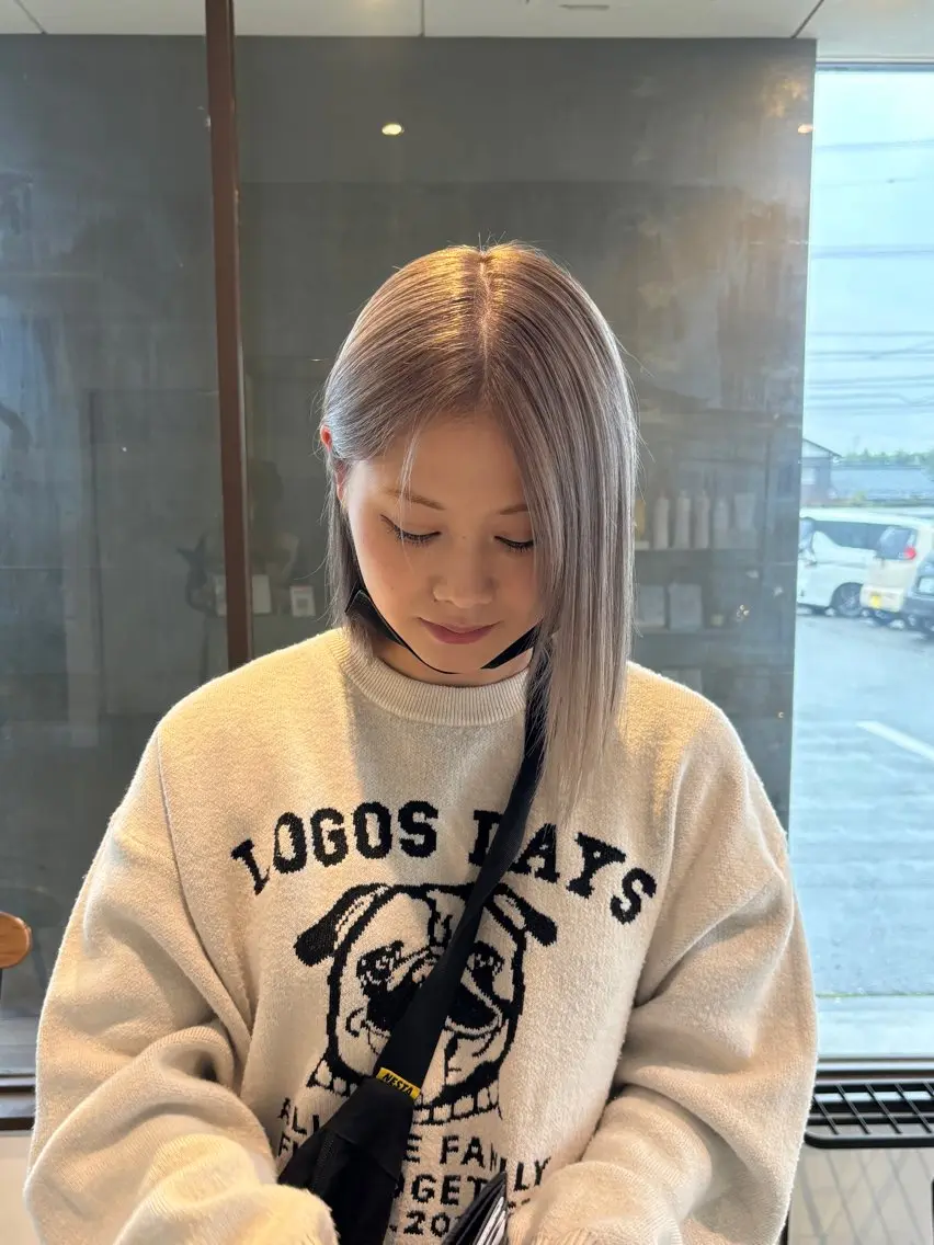 ハイトーンでツヤツヤに❕✨全頭フルブリーチハイトーンカラー💎の写真