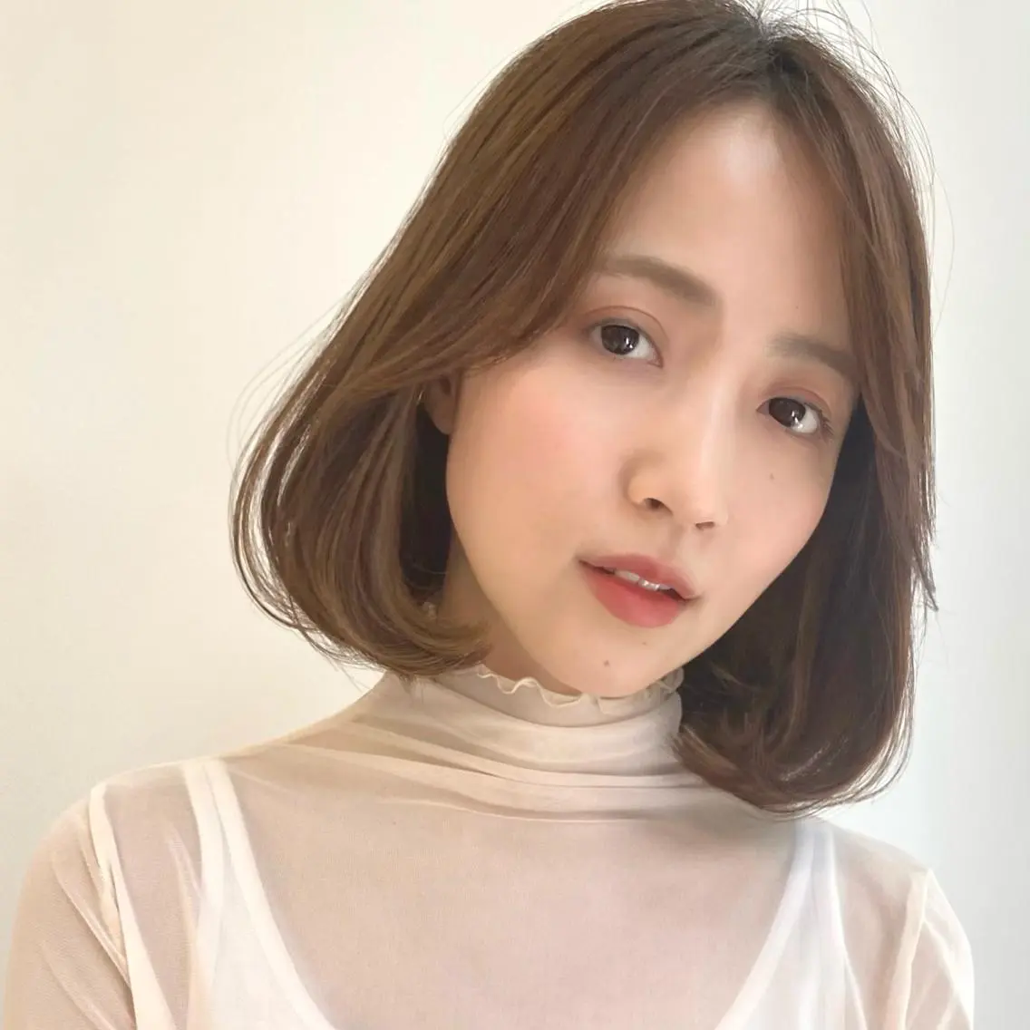 ショート パーマ ヘアアレンジ KONOMI スタイリストのヘアスタイル