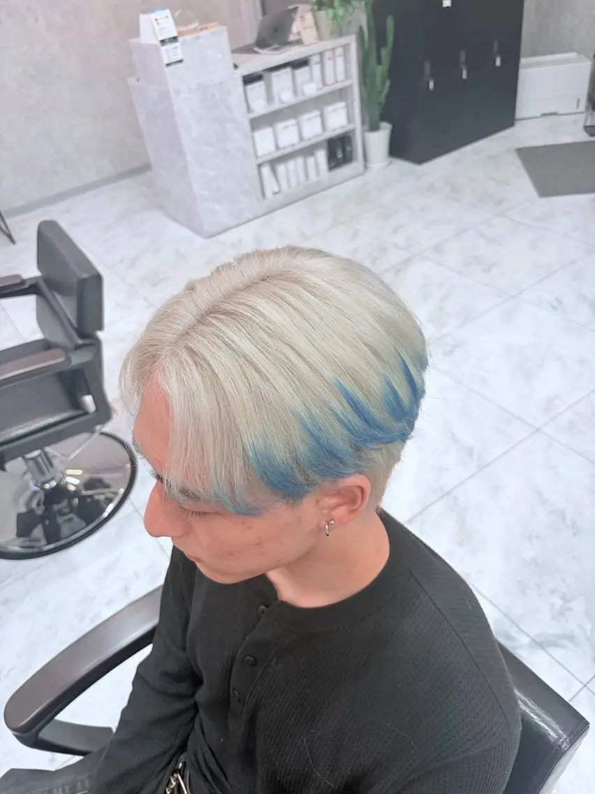 ショート 🦋ハイトーン🦋 石山 希理🦋のヘアスタイル