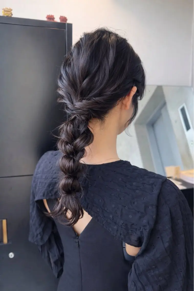 セミロング カラー パーマ ヘアアレンジ ヘアセット 透明感/オリーブ/ グレージュ/YUKAのヘアスタイル