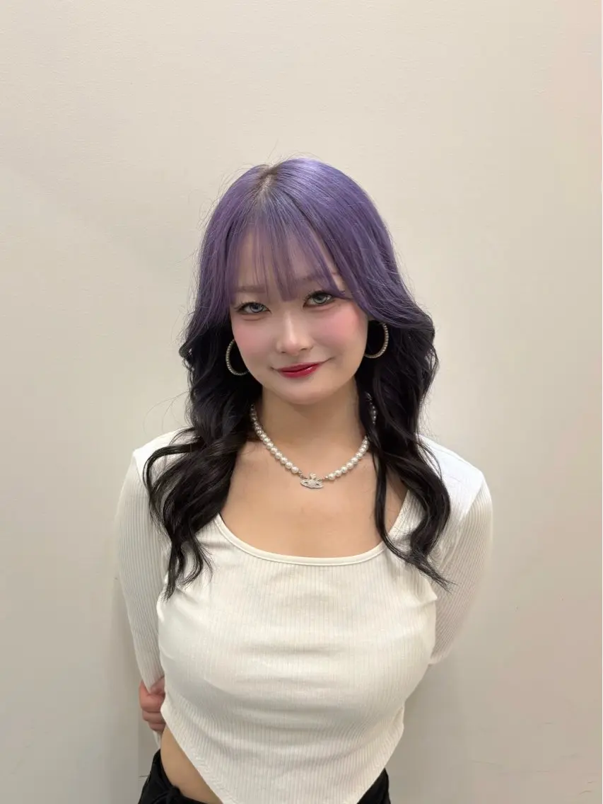 セミロング カラー ブリーチ カット ヘアカラー よしえ/心斎橋 /中華ワンホンヘアのヘアスタイル