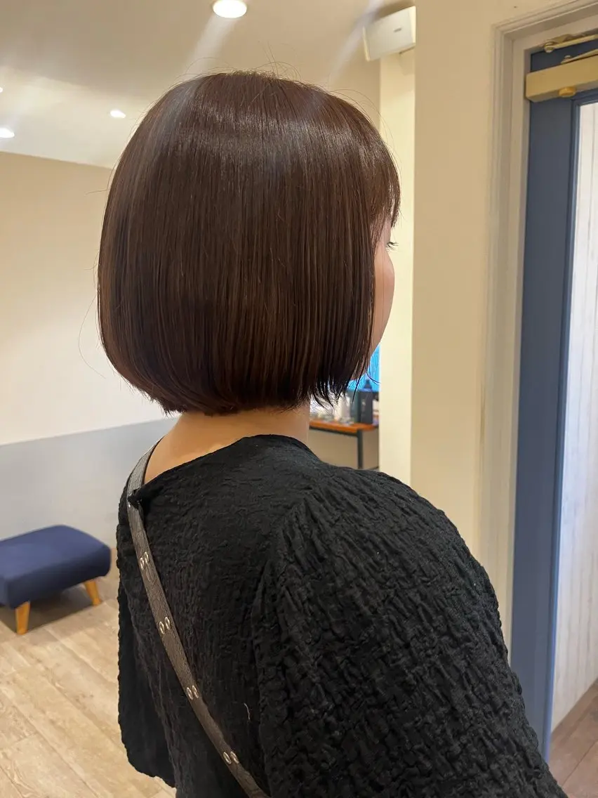 ショート カット ヘアカラー トリートメント ヘッドスパ 上品な暖色/丸みボブ Chie🪷のヘアスタイル