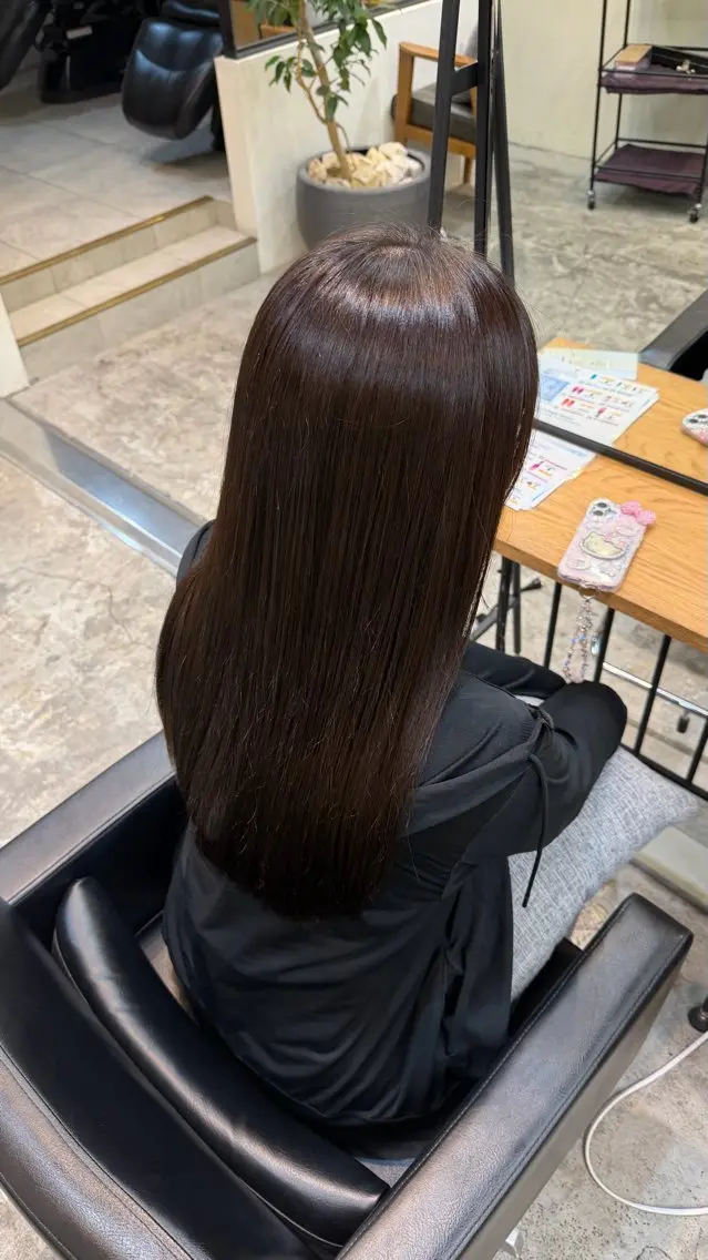 ロング 艶カラー/ 縮毛矯正/ユズキのヘアスタイル