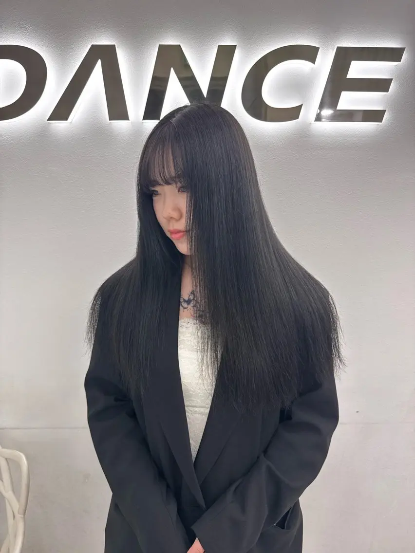 ロング カット ヘアカラー 縮毛矯正 韓国系支持率No.1 レイヤー特化/きょうのヘアスタイル