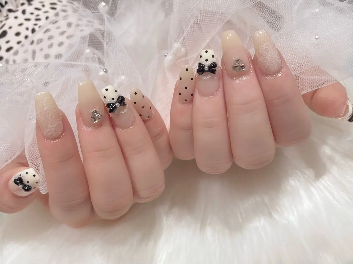 ネイル emusalon_ Arisaのネイルデザイン