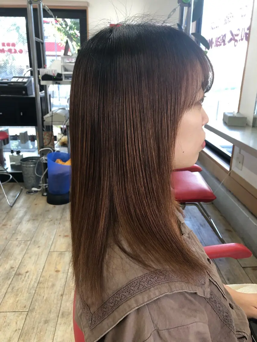 ロング カラー ベージュカラー ロング 水谷 寛太のヘアスタイル