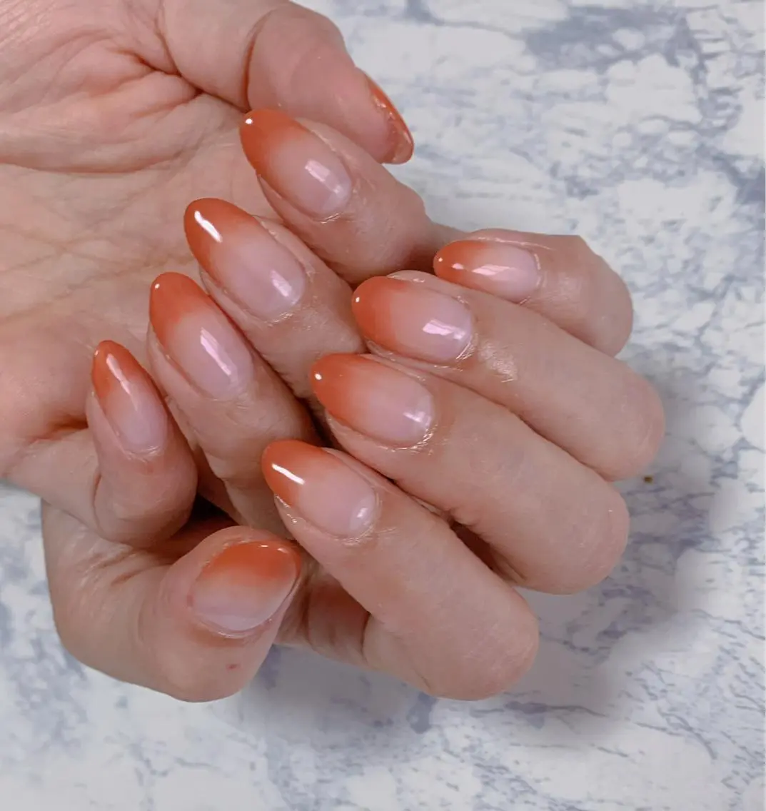ネイル ブラウン グラデーション オレンジ COCO Nail 光が丘駅近のネイルデザイン