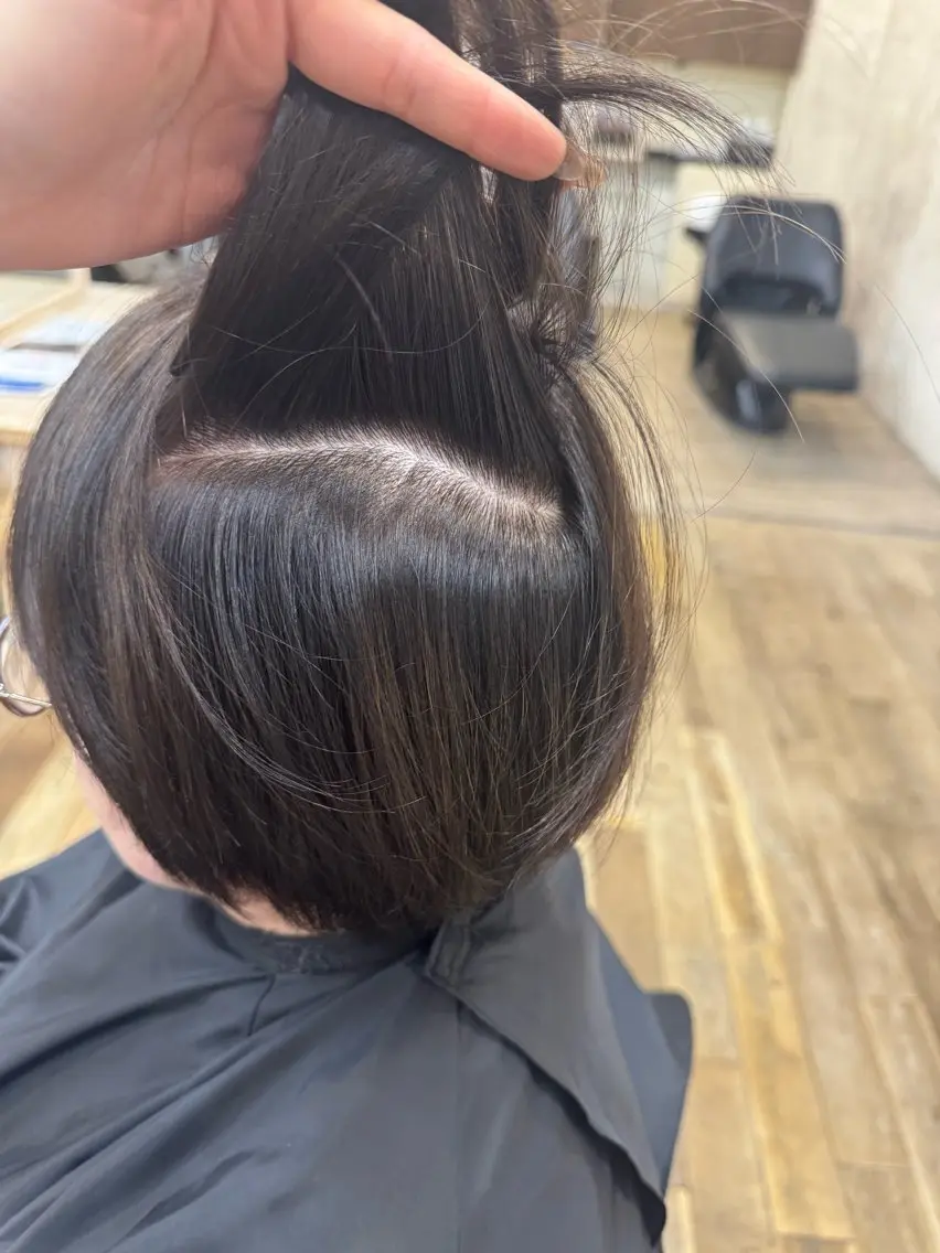 ショート ヘアカラー TIDE HAIR NICOのヘアスタイル