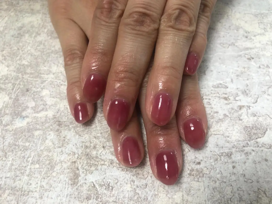 ネイル ワンカラーネイル ハンドネイル mogunail &blowのネイルデザイン