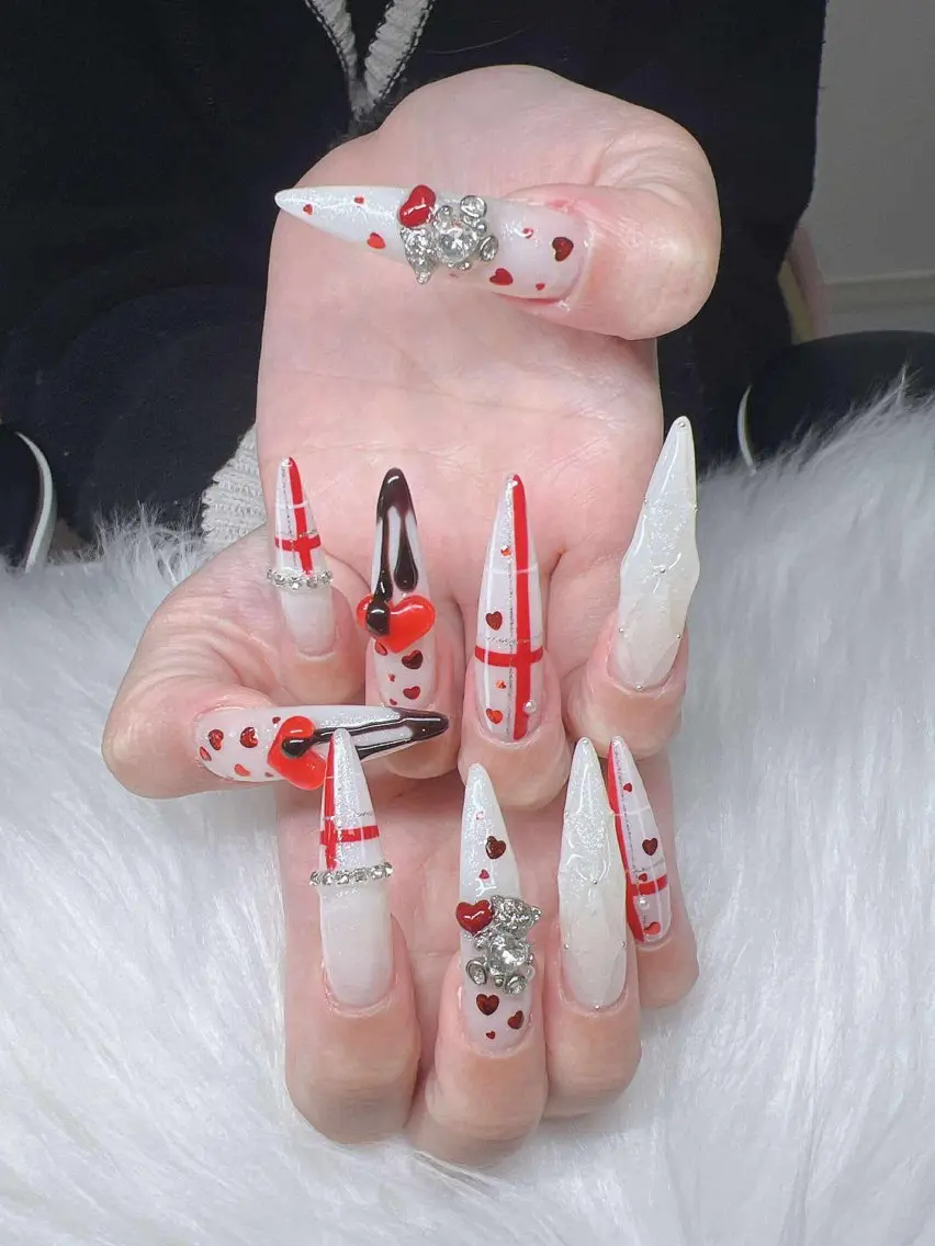 ネイル 長さ出し グラデーション 卒業式 キラキラネイル マグネットネイル ハンドネイル Lee Nailsのネイルデザイン