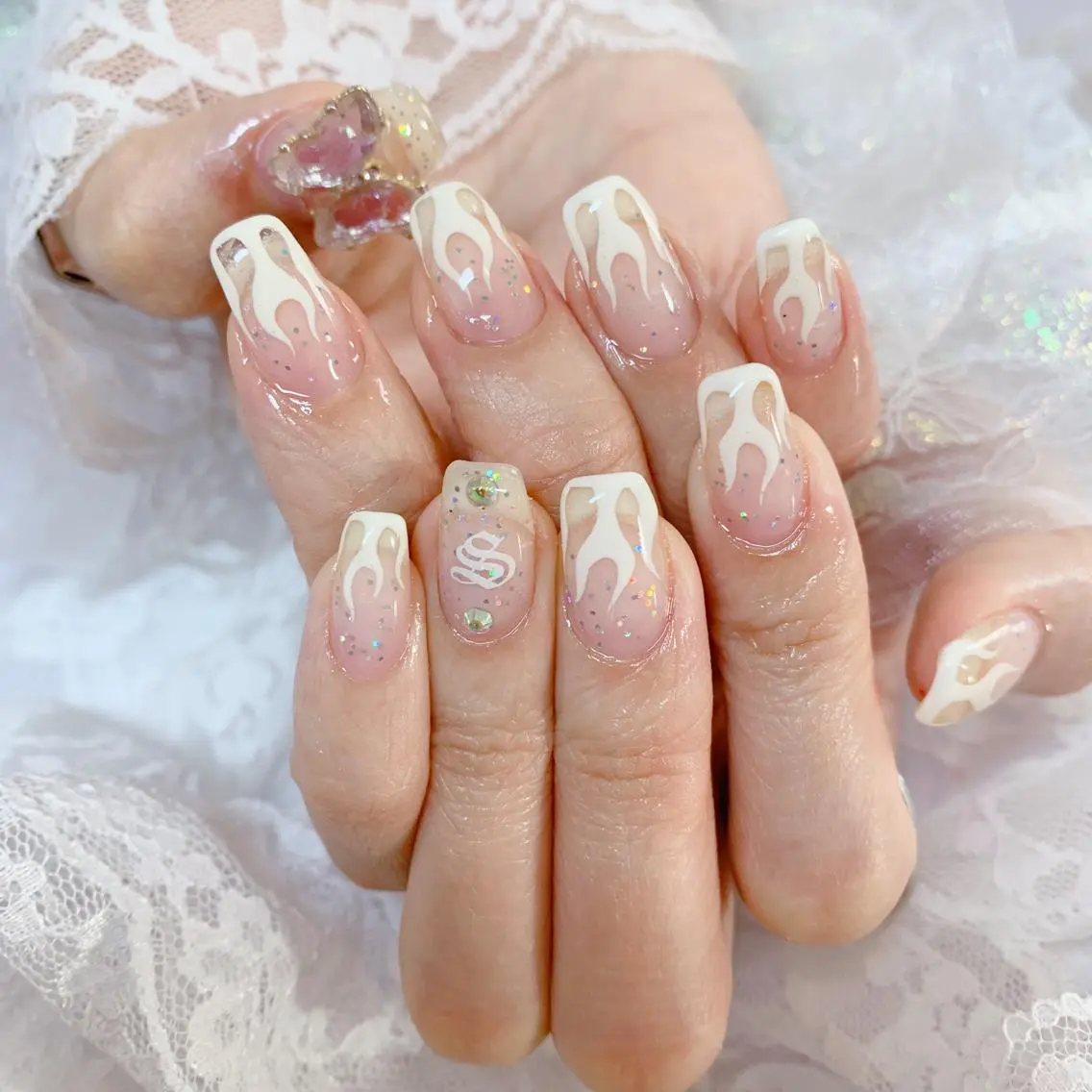 ネイル ハンドネイル La neige* yuki 🐩🌙のネイルデザイン