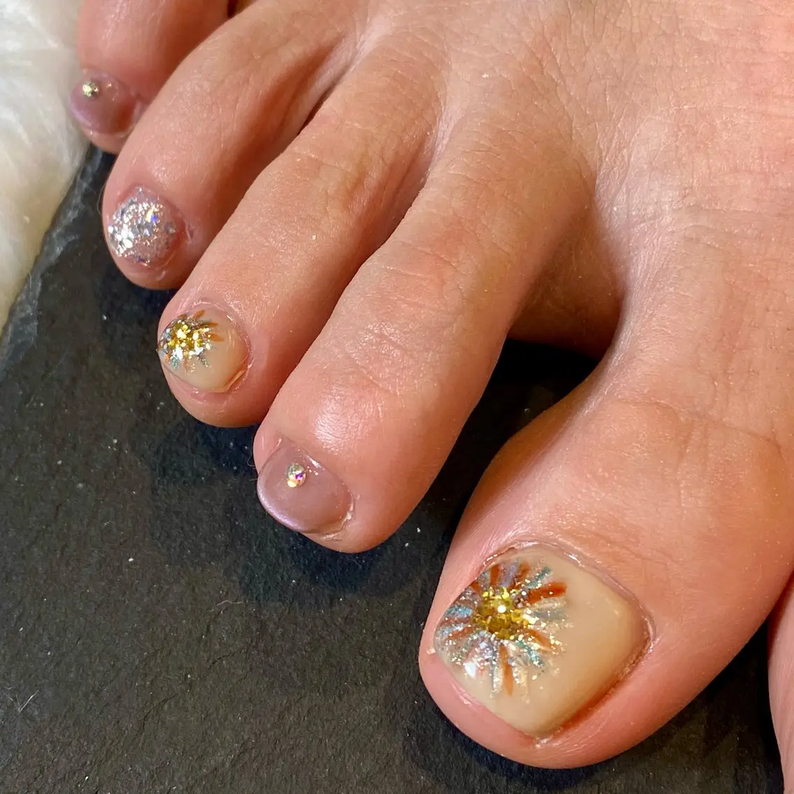 ネイル フットネイル FREEME 🌼アビのネイルデザイン