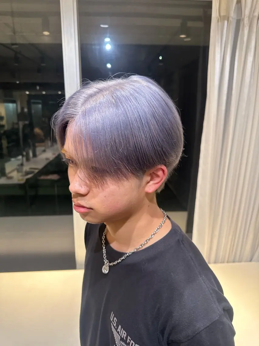カラー ブリーチ 透明感カラー 👑パーマ/ ショート👑拓海のヘアスタイル