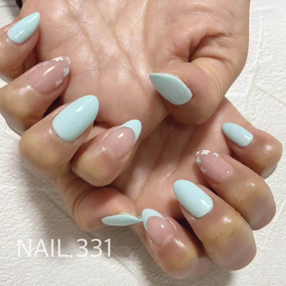 ネイル ハンドネイル フットネイル Nail 331のネイルデザイン