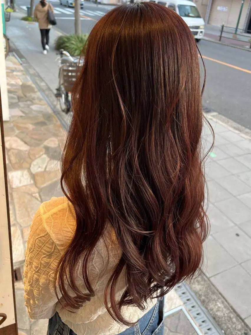 ロング カラー ヘアカラー 上西 花奏の眉毛・アイブロウイメージ
