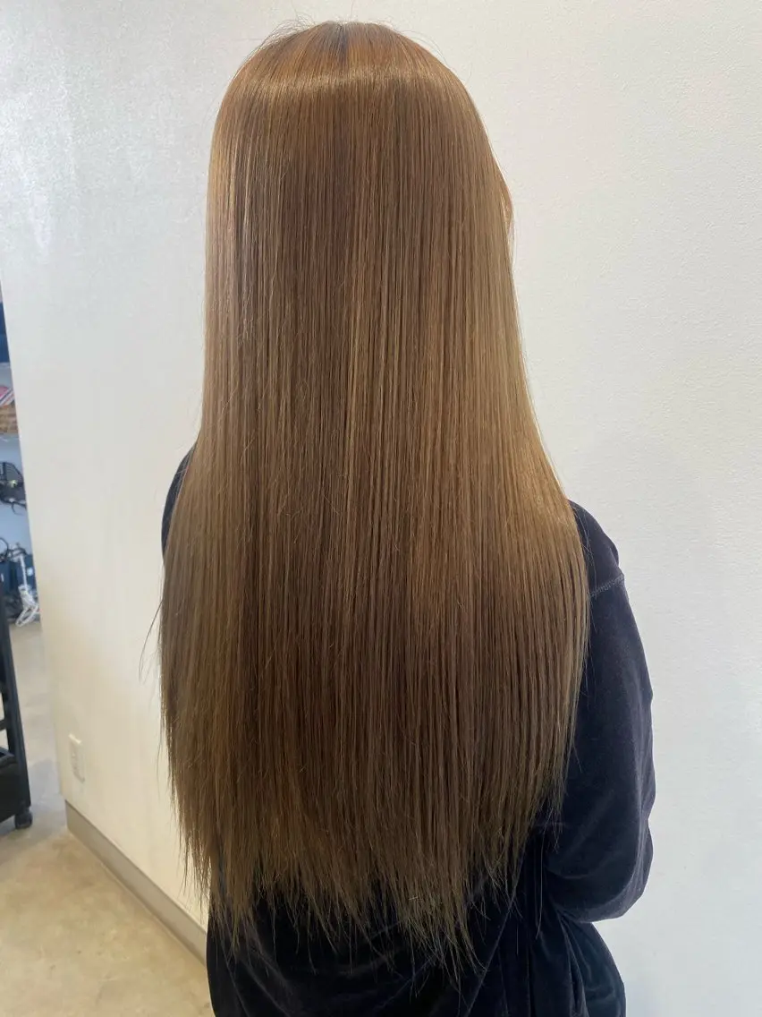 ロング カラー ブリーチ ブリーチなしカラー ヘアカラー トリートメント 三田 一希のヘアスタイル