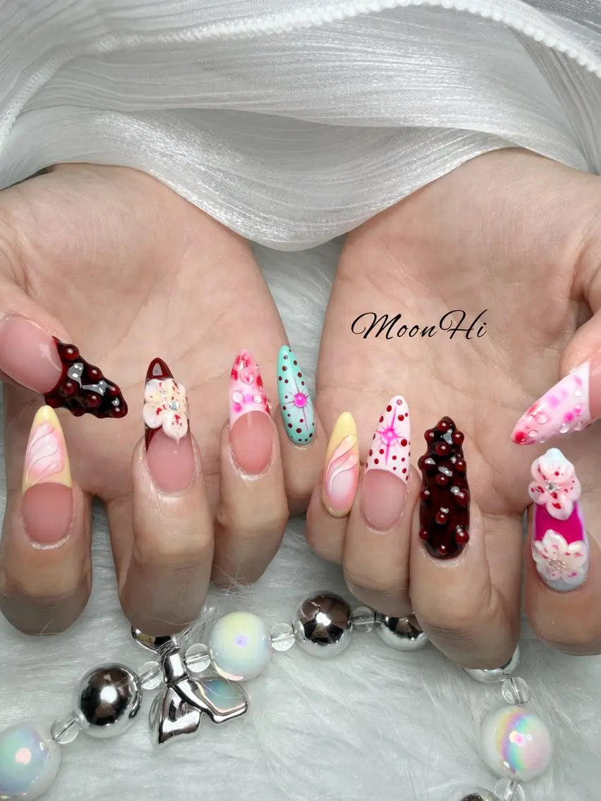 ネイル MoonHi Nail 朝霞台のネイルデザイン