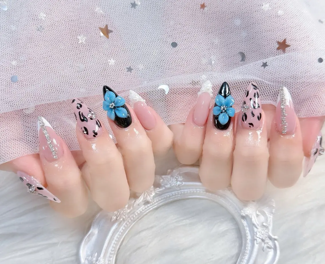 ネイル ハンドネイル Hana Nail Salonのネイルデザイン