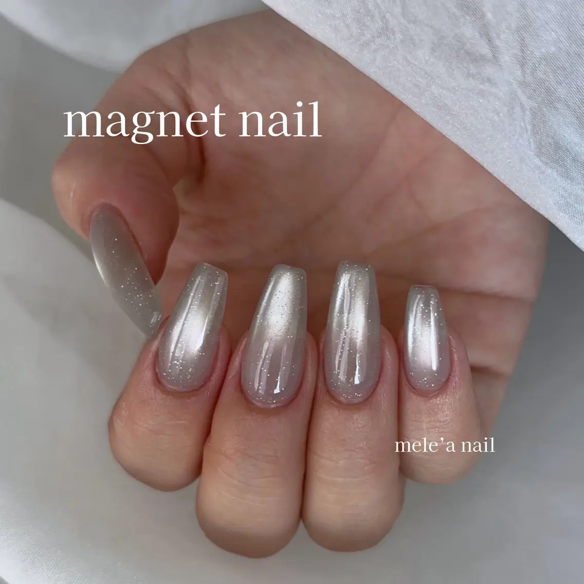 ネイル 氷ネイル・うるうるネイル キラキラネイル オフィスネイル Mika meléa nailのネイルデザイン