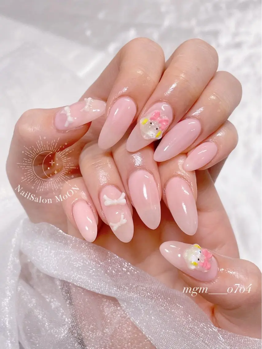 ハンドネイル ハンドケア MoON...❤︎ MeGuのネイルデザイン