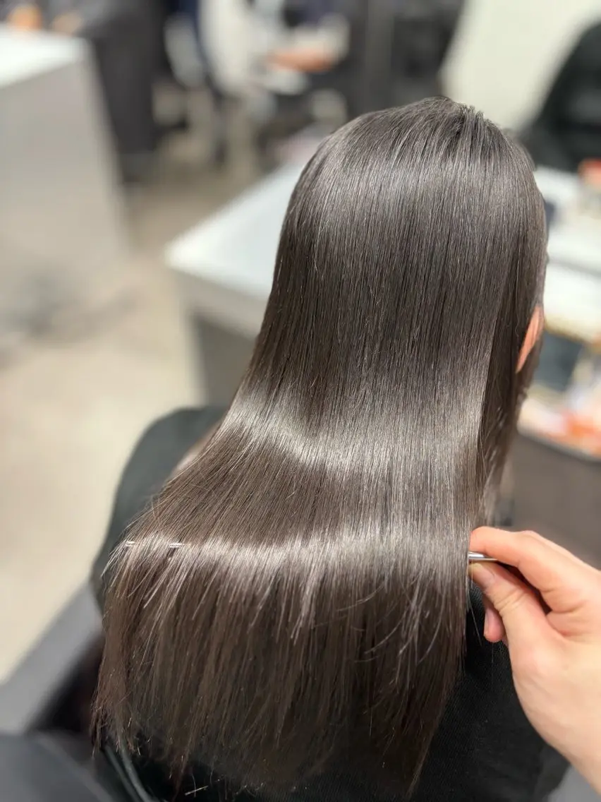 セミロング カラー トリートメント カット ヘアカラー トリートメント 【美髪/艶縮毛矯正】 ☘️Taketo☘️のヘアスタイル