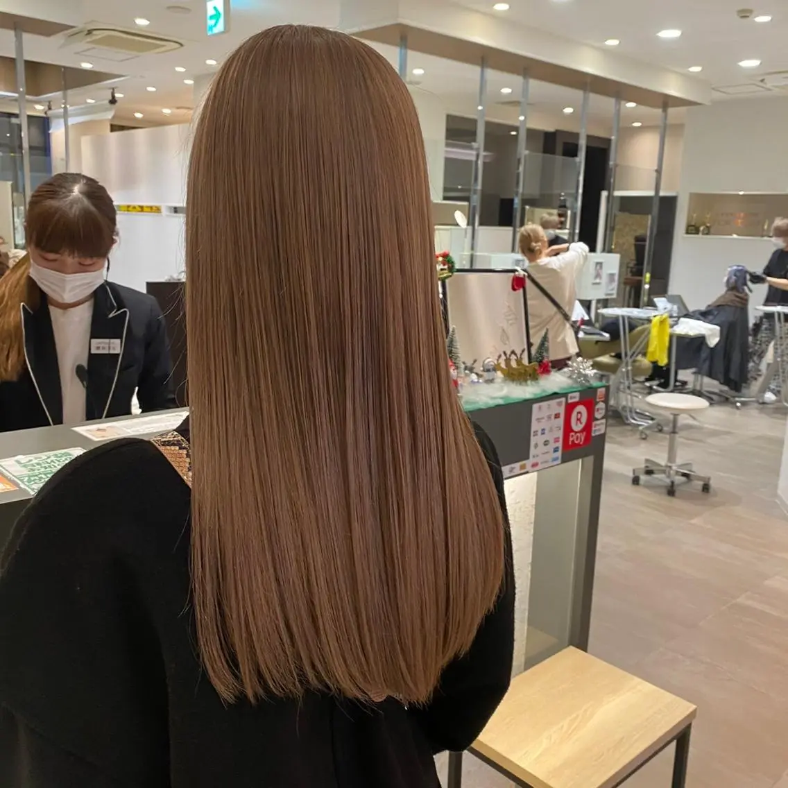 カラー 🕯透明感カラー/ 似合わせレイヤー🎀のヘアスタイル