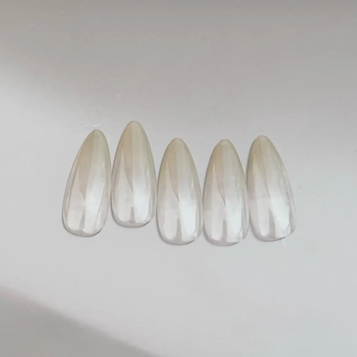 ネイル グラデーション シンプルネイル ハンドネイル __shiho. nailのネイルデザイン